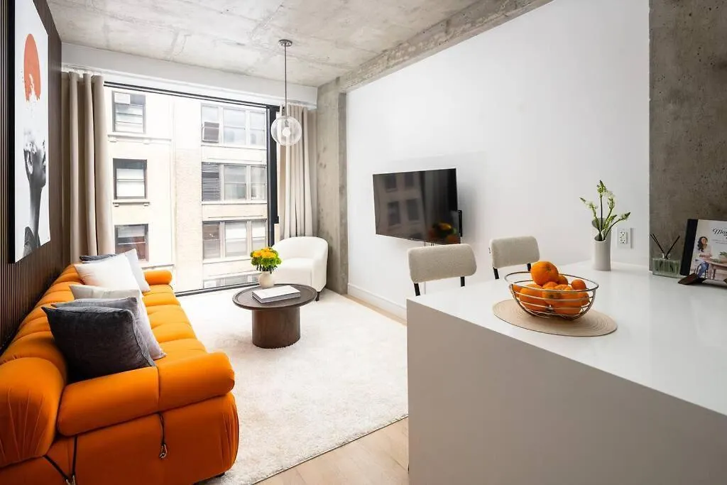 Luxury Full Floor Chelsea Apt St 7 location
